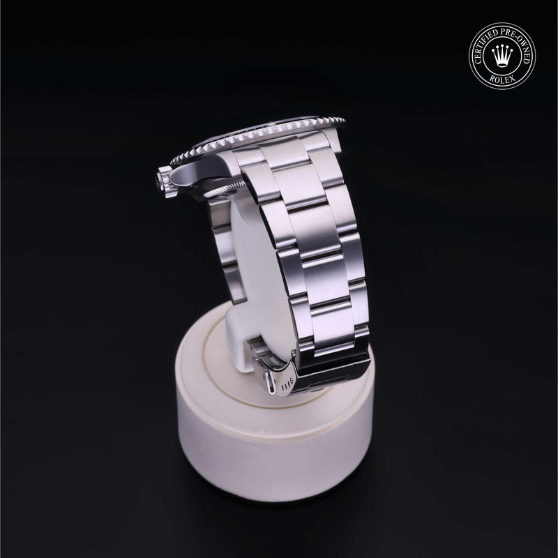 Rolex Certified Pre-Owned Watch Oyster Perpetual Submariner Date