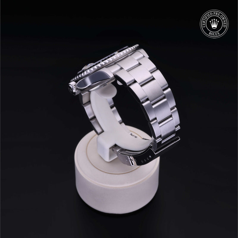 Rolex Certified Pre-Owned Watch Oyster Perpetual Submariner Date