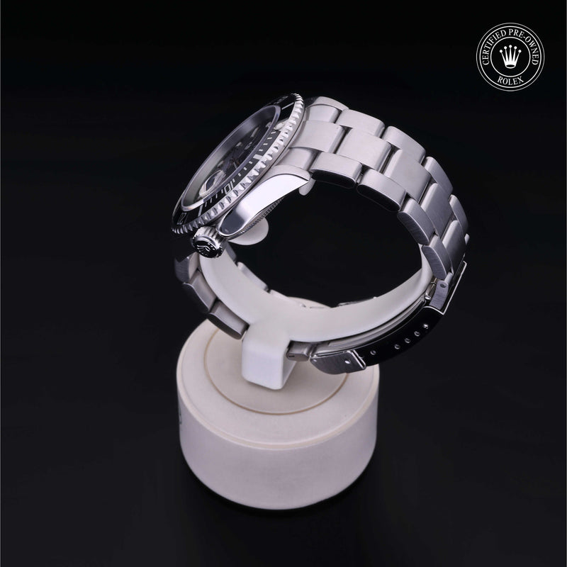 Rolex Certified Pre-Owned Watch Oyster Perpetual Submariner Date