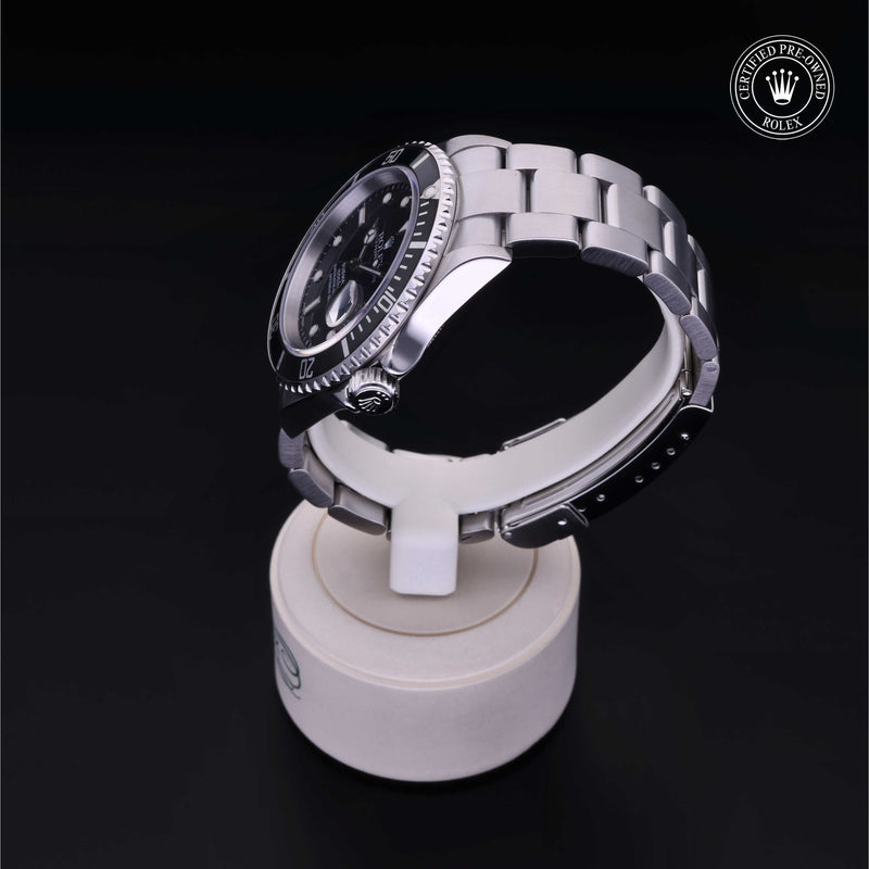 Rolex Certified Pre-Owned Watch Oyster Perpetual Submariner Date