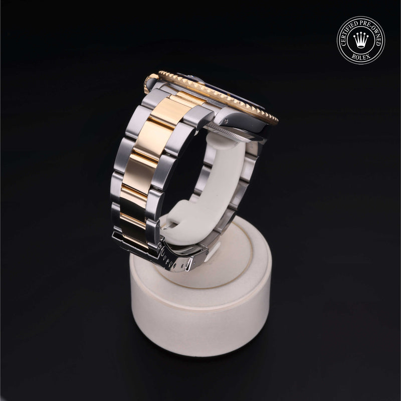 Rolex Certified Pre-Owned Watch Oyster Perpetual Submariner Date