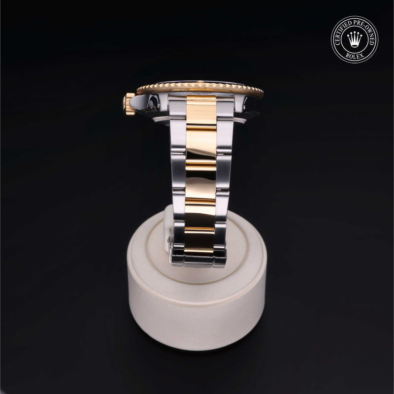 Rolex Certified Pre-Owned Watch Oyster Perpetual Submariner Date