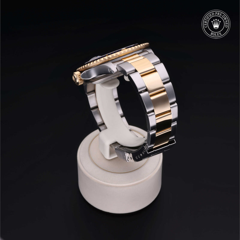 Rolex Certified Pre-Owned Watch Oyster Perpetual Submariner Date