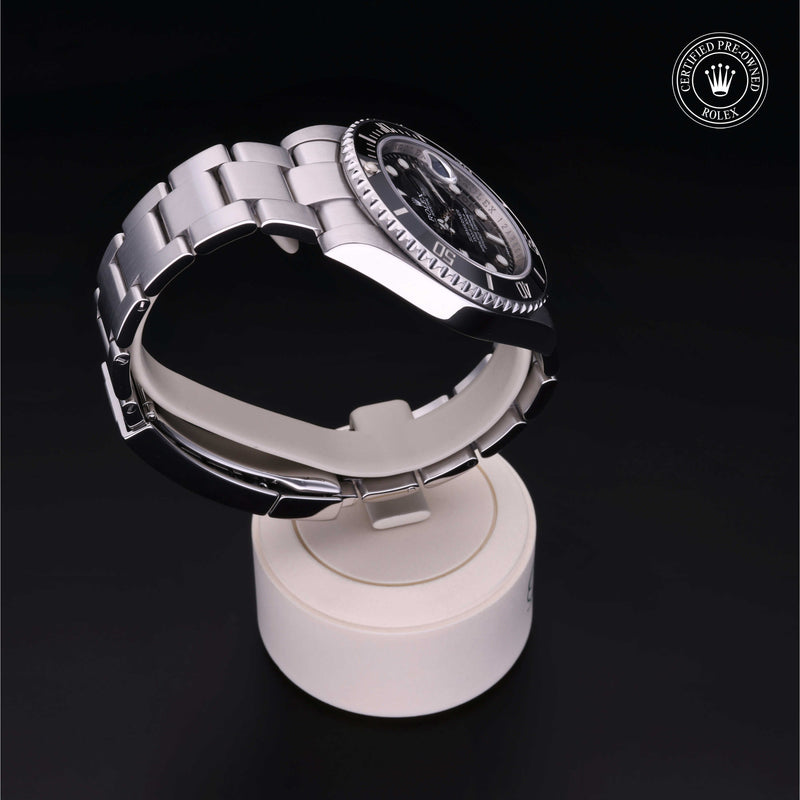 Rolex Certified Pre-Owned Watch Oyster Perpetual Submariner Date