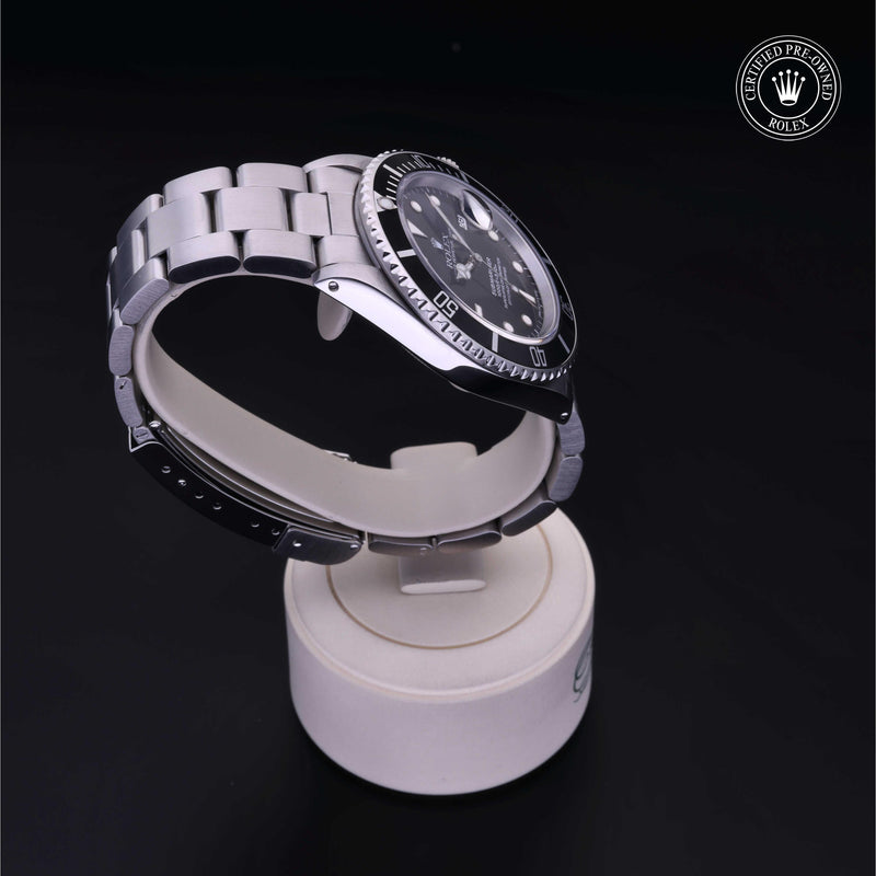 Rolex Certified Pre-Owned Watch Oyster Perpetual Submariner Date
