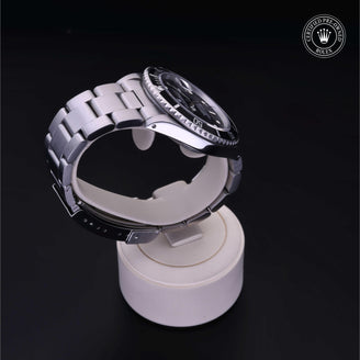 Rolex Certified Pre-Owned Watch Oyster Perpetual Submariner Date
