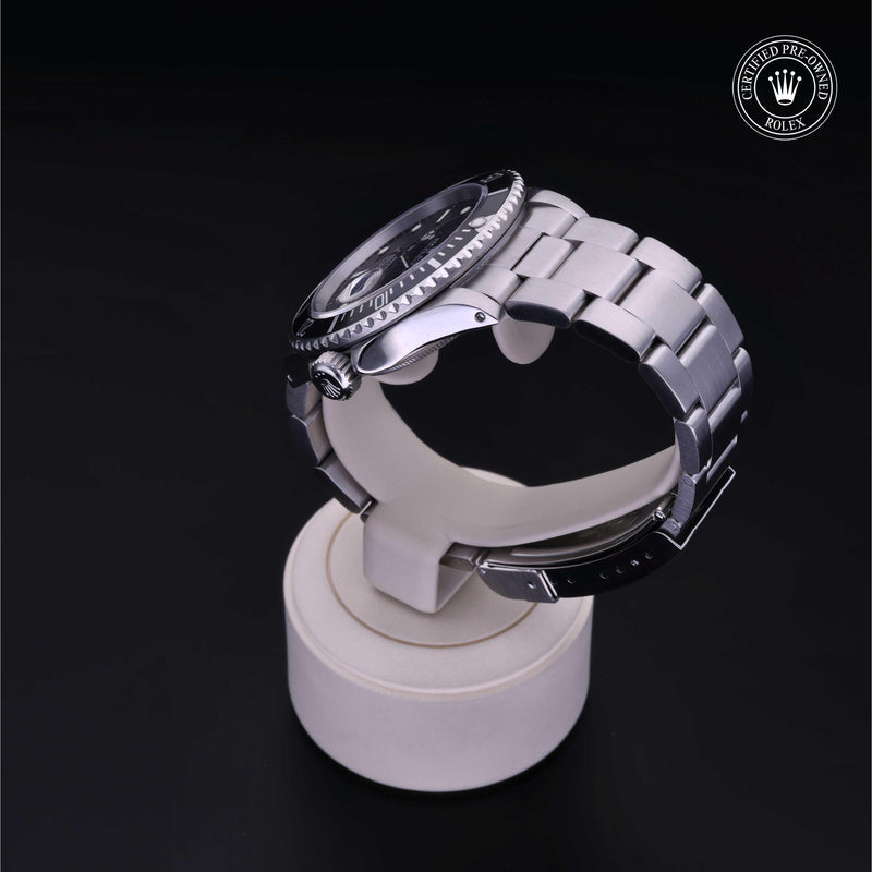 Rolex Certified Pre-Owned Watch Oyster Perpetual Submariner Date