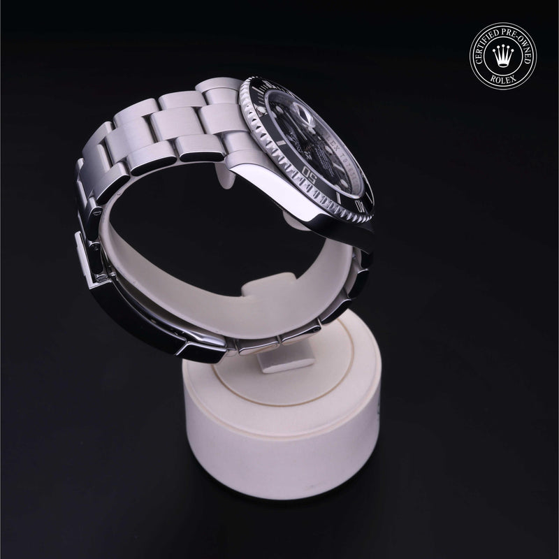 Rolex Certified Pre-Owned Watch Oyster Perpetual Submariner Date