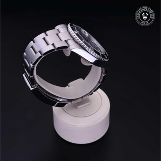 Rolex Certified Pre-Owned Watch Oyster Perpetual Submariner Date