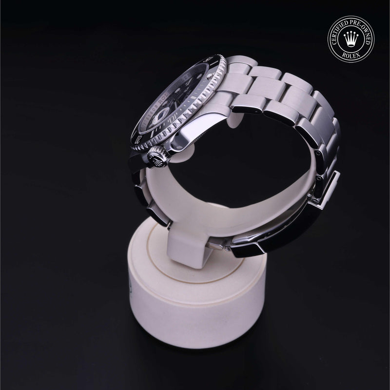 Rolex Certified Pre-Owned Watch Oyster Perpetual Submariner Date