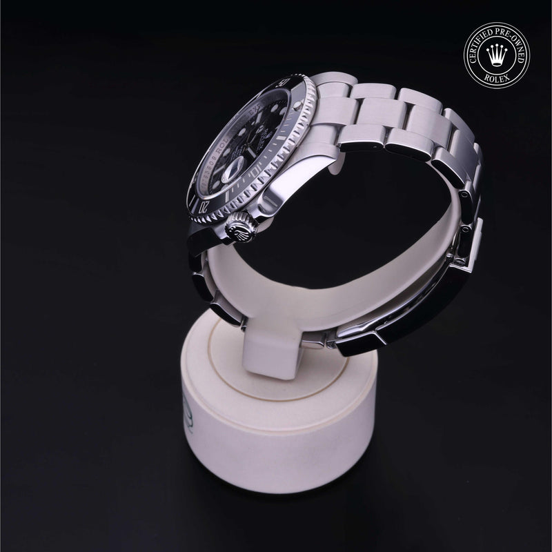 Rolex Certified Pre-Owned Watch Oyster Perpetual Submariner Date
