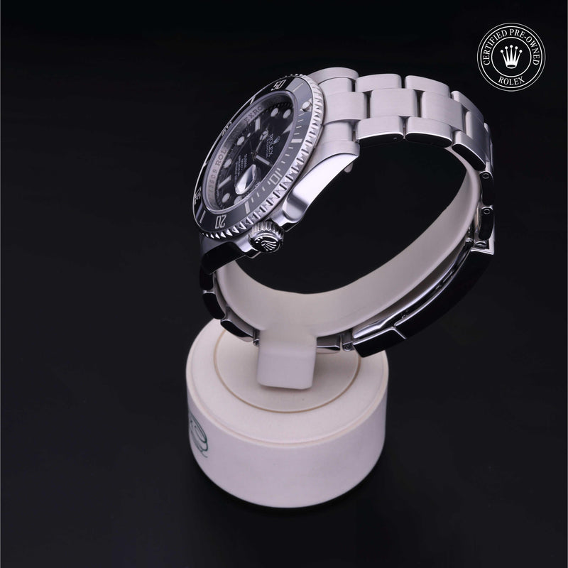 Rolex Certified Pre-Owned Watch Oyster Perpetual Submariner Date