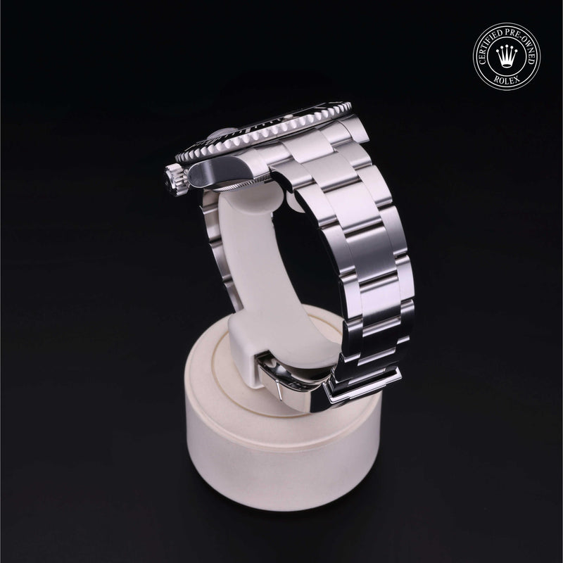 Rolex Certified Pre-Owned Watch Oyster Perpetual Submariner Date