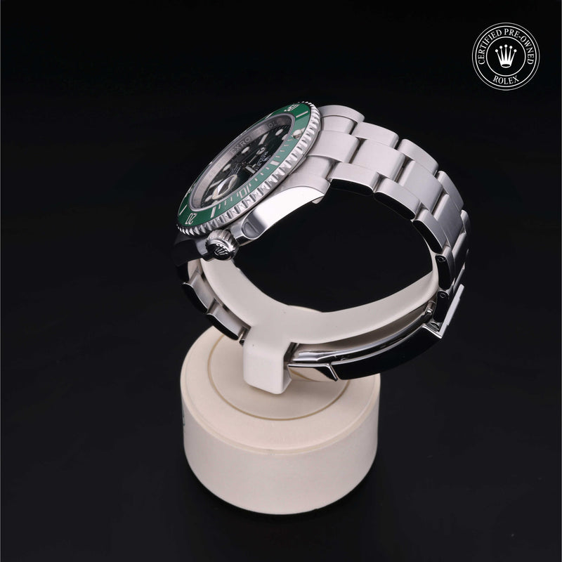 Rolex Certified Pre-Owned Watch Oyster Perpetual Submariner Date