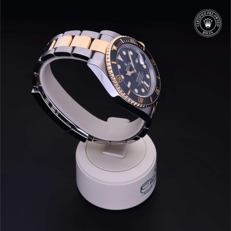 Rolex Certified Pre-Owned Watch Oyster Perpetual Submariner Date
