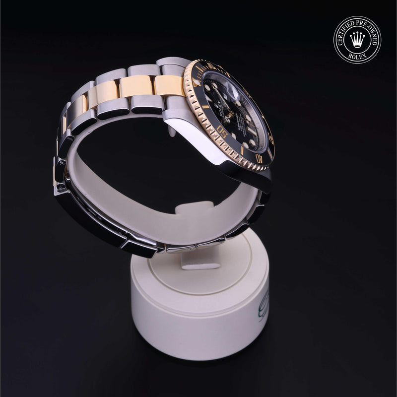 Rolex Certified Pre-Owned Watch Oyster Perpetual Submariner Date