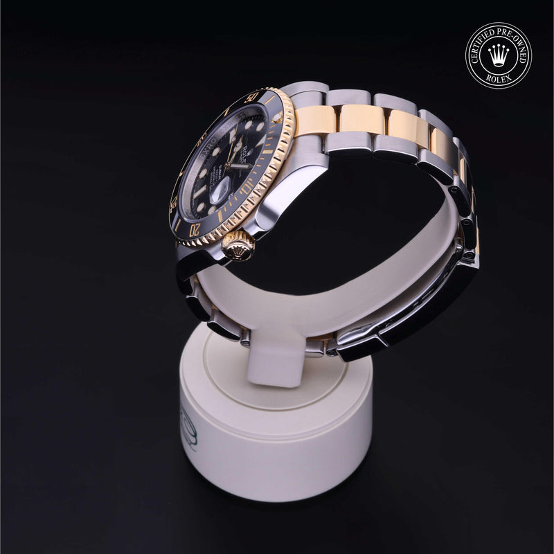 Rolex Certified Pre-Owned Watch Oyster Perpetual Submariner Date