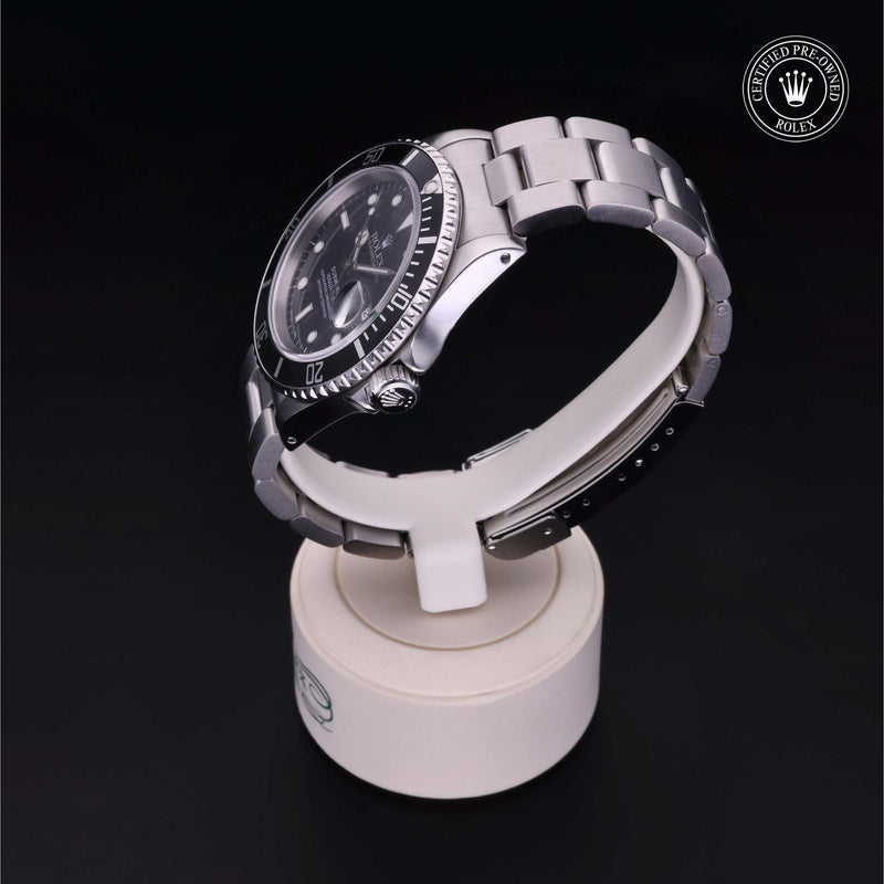 Rolex Certified Pre-Owned Watch Oyster Perpetual Submariner Date