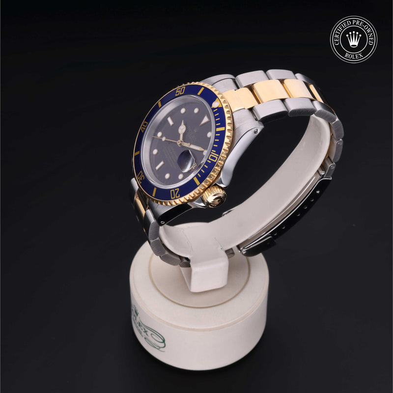 Rolex Certified Pre-Owned Watch Oyster Perpetual Submariner Date