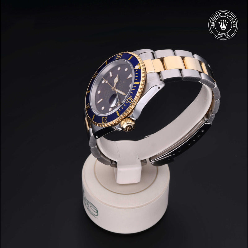 Rolex Certified Pre-Owned Watch Oyster Perpetual Submariner Date