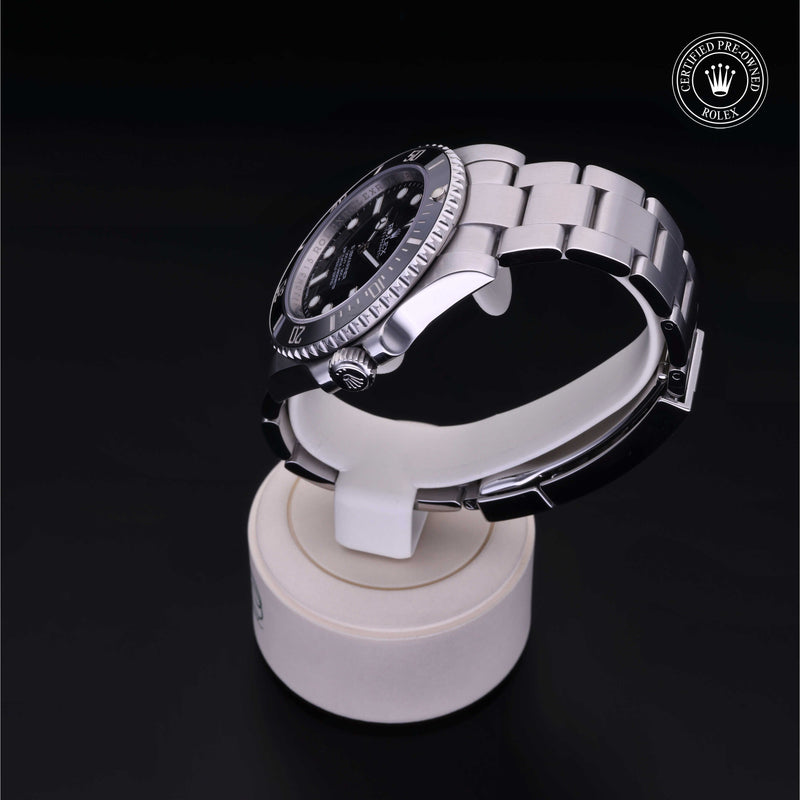 Rolex Certified Pre-Owned Watch Oyster Perpetual Submariner