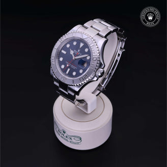 Oyster Perpetual Yacht-Master 40 - image 6 of 37