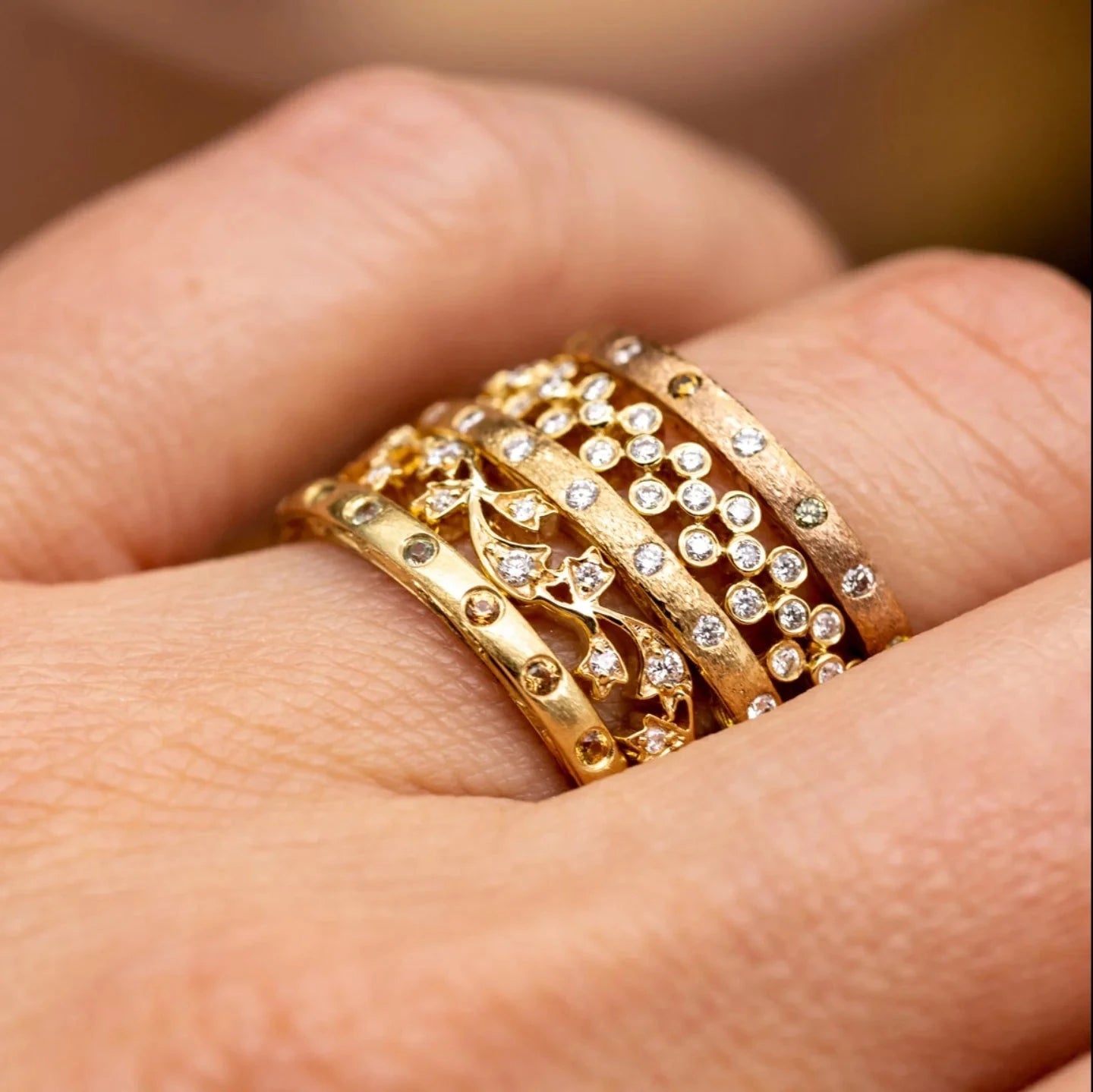 Sethi Couture Wedding Band Sethi Couture 18K Yellow Gold Clover Round Diamond Eternity Band - Size 6.5