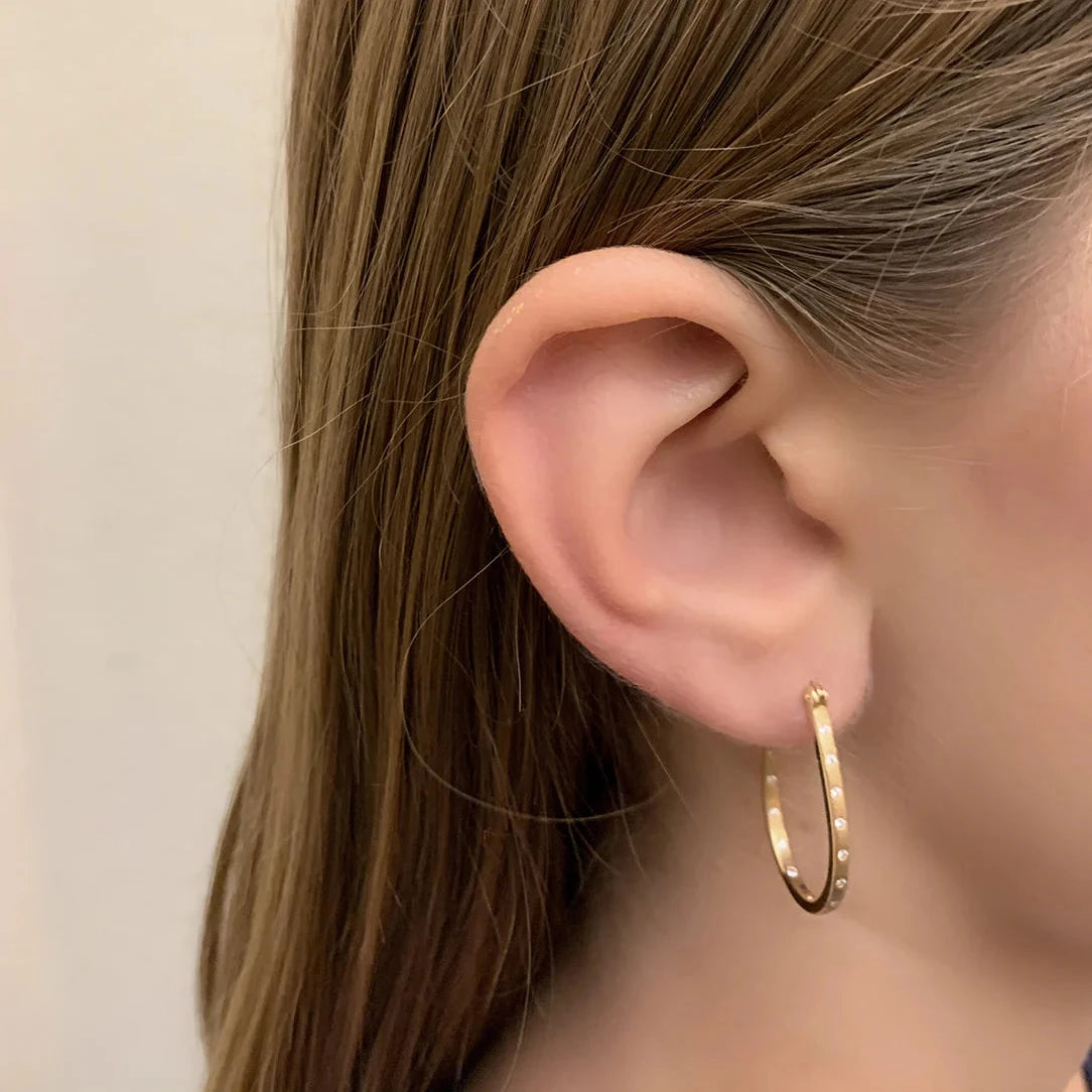 Sethi Couture Earrings Sethi Couture 18K Yellow Gold Dunes White Diamond Oval Hoops