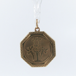 Springer's Pendants Estate 14k Yellow Gold Octagonal Floral Engraved Locket