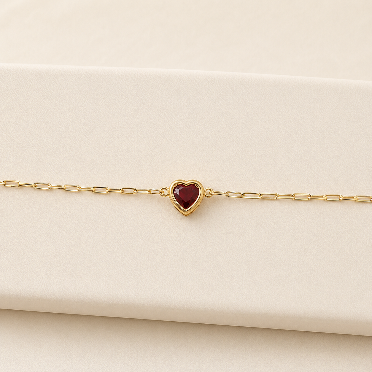 Springer's Jewelers Bracelet 14K Yellow Gold Mozambique Garnet Heart Paperclip Bracelet
