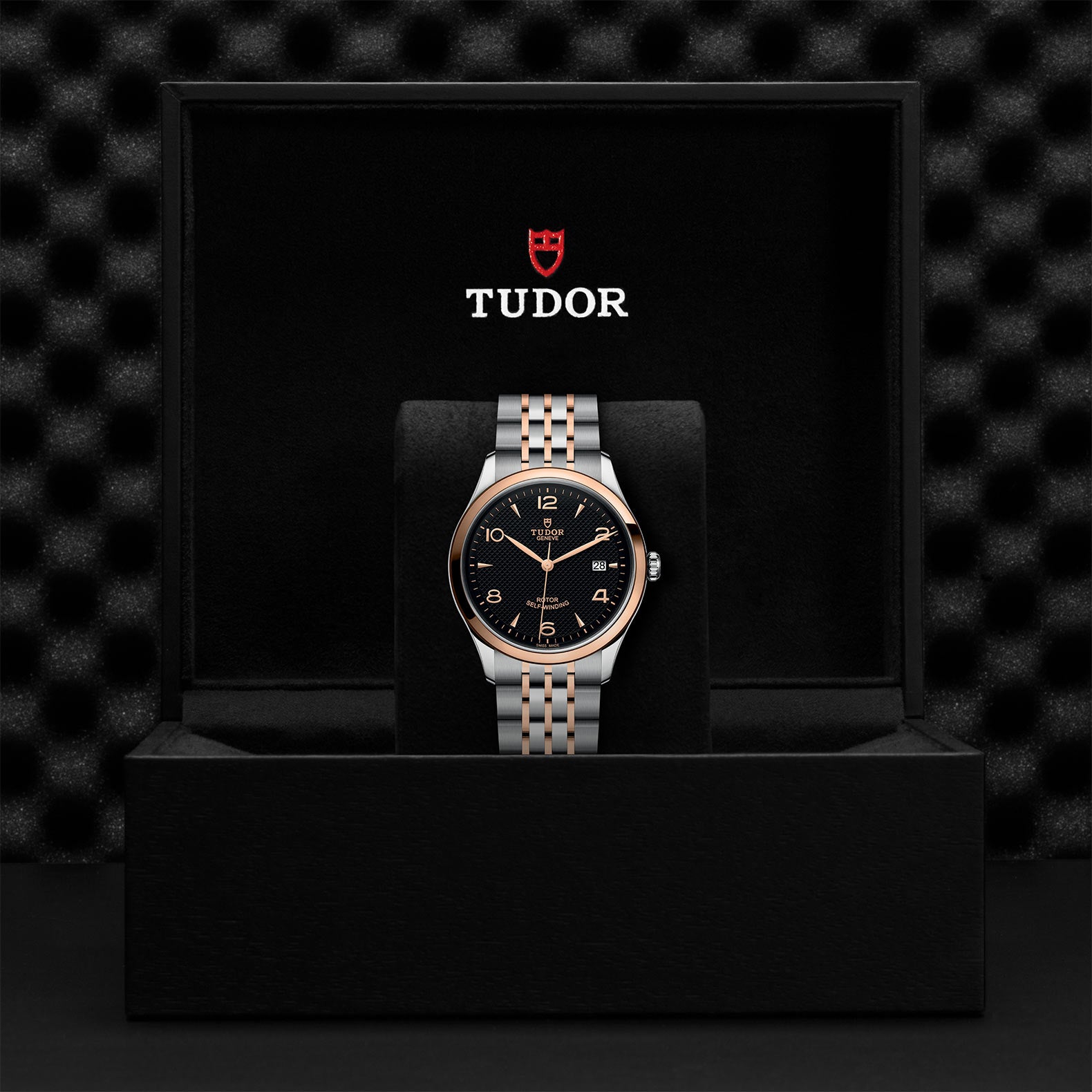 TUDOR 1926 39mm Case, Black Dial, Steel and Rose Gold Bracelet