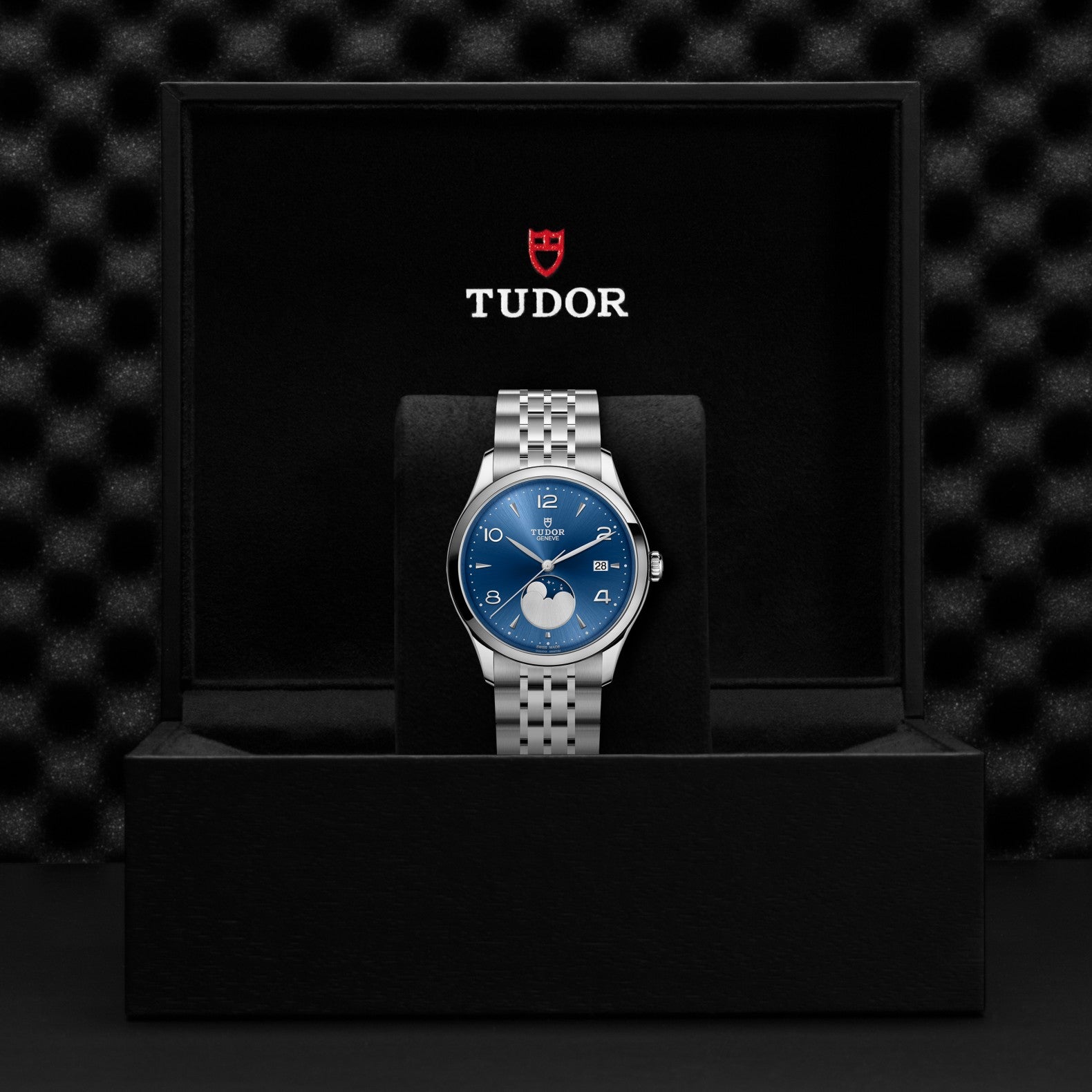 TUDOR Watch TUDOR 1926 Luna 39mm Blue Dial, Stainless Steel Bracelet (M91560-0002)