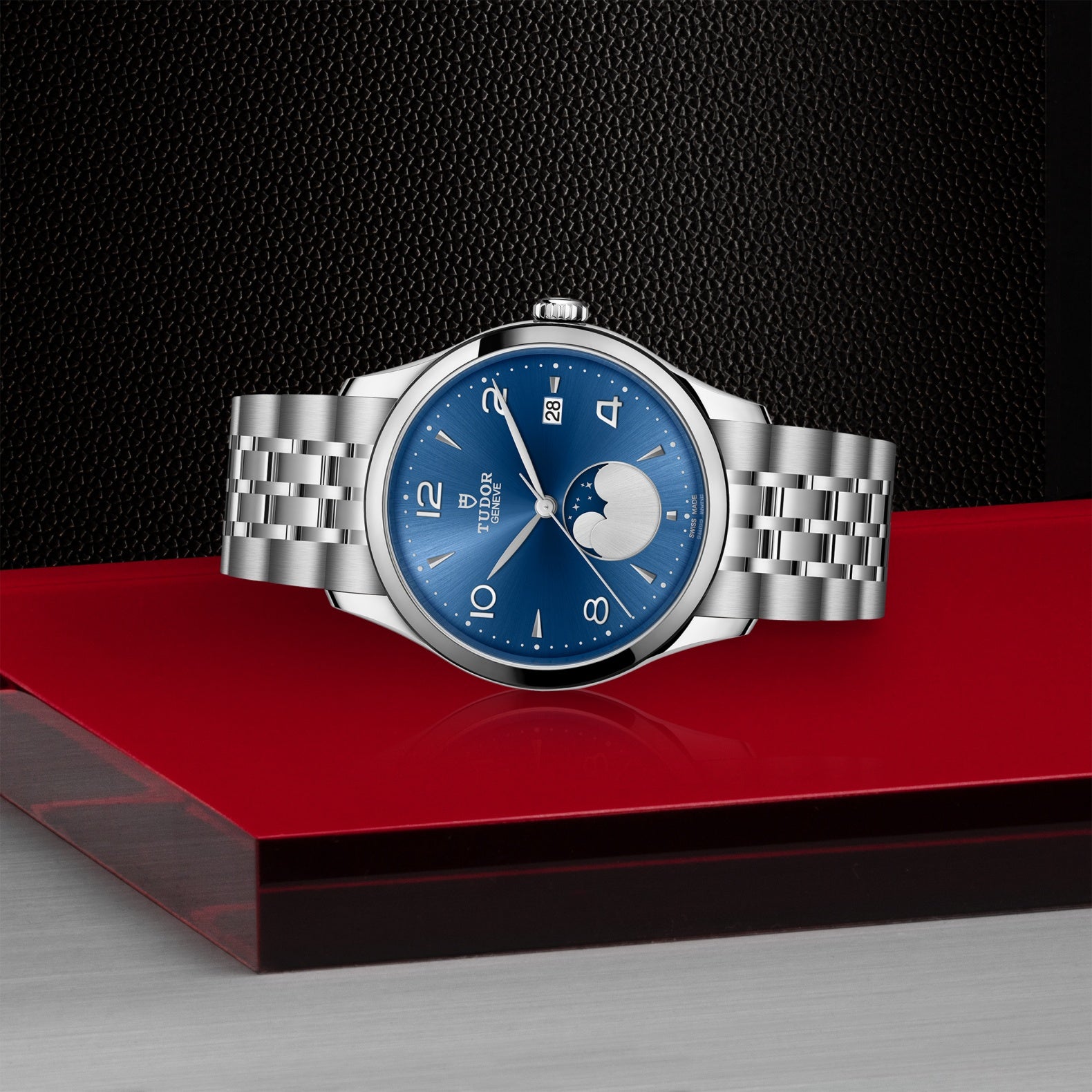 TUDOR 1926 Luna 39mm Blue Dial, Stainless Steel Bracelet (M91560