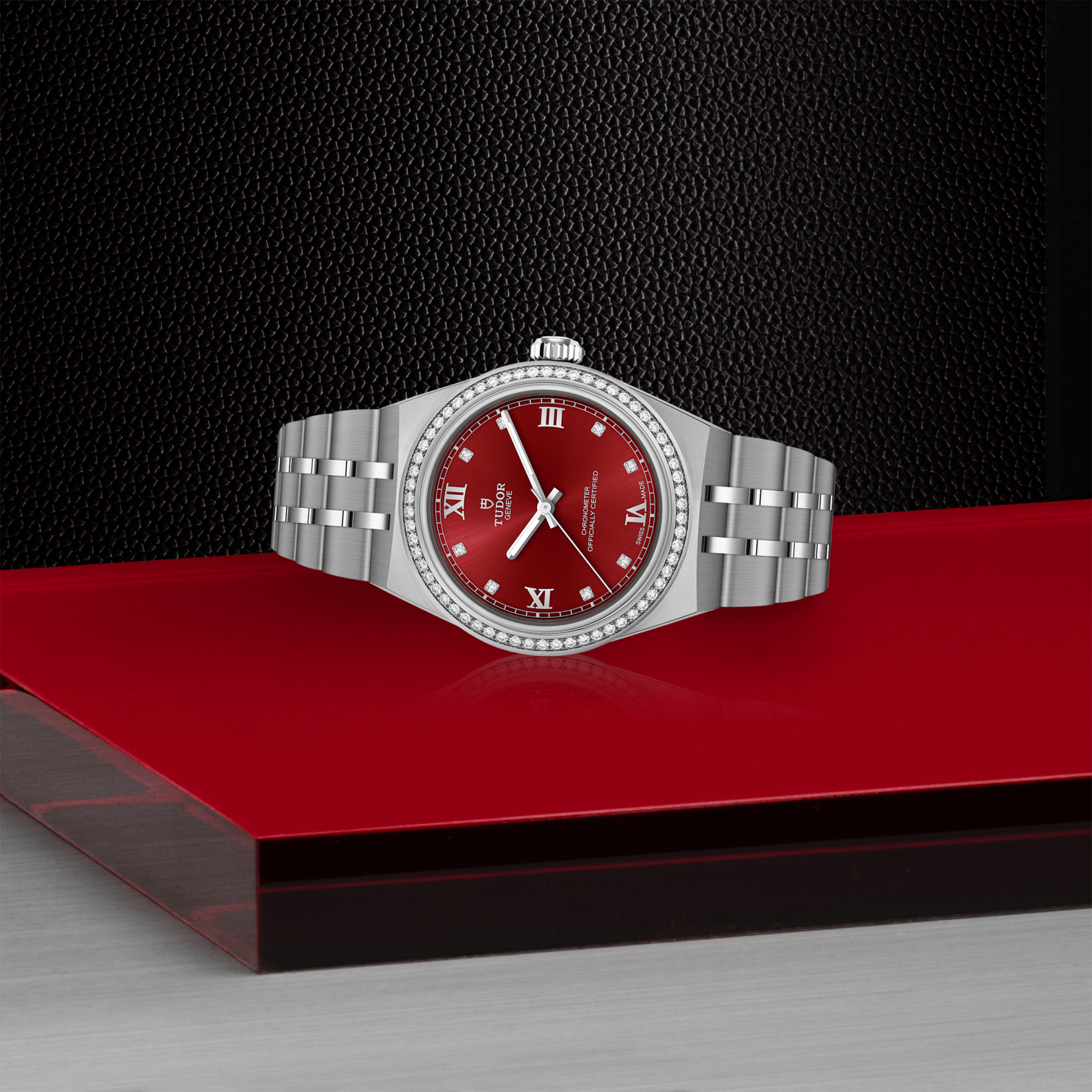 TUDOR Watch TUDOR 30mm TUDOR Royal Burgundy Diamond Dial, Stainless Steel Bracelet (M2830A1S0-0002)