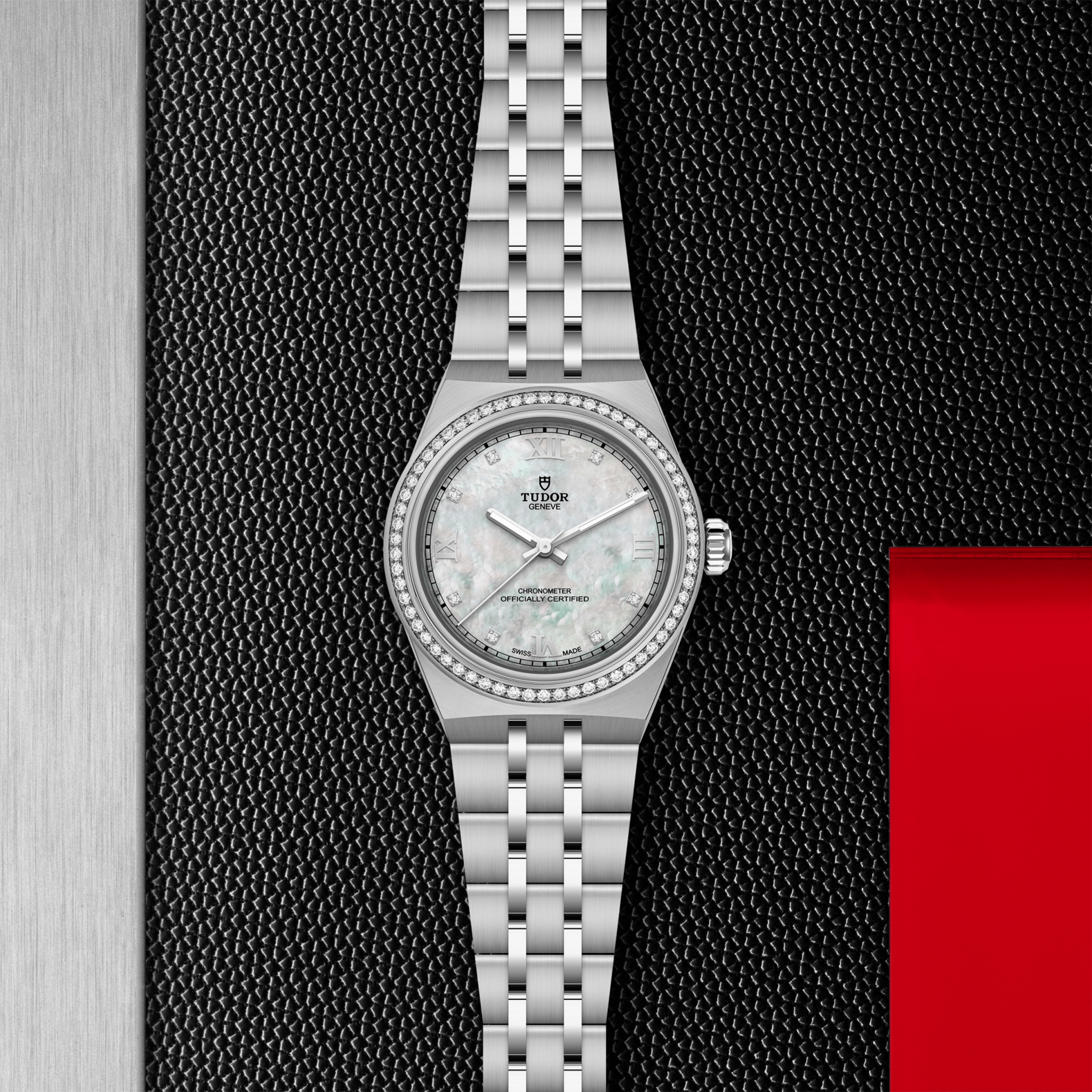 TUDOR Watch TUDOR 30mm TUDOR Royal Mother of Pearl Dial, Stainless Steel Bracelet (M2830A1S0-0001)