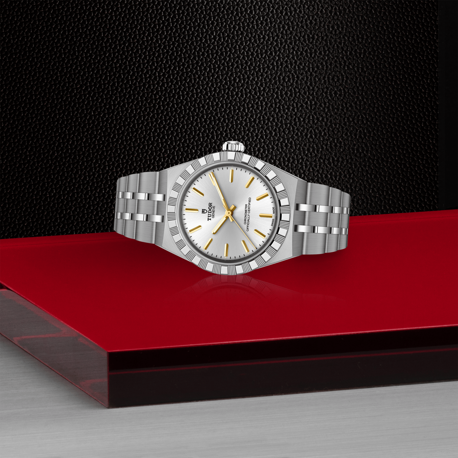 TUDOR Watch TUDOR 30mm TUDOR Royal Silver Dial, Stainless Steel Bracelet (M2830A1A0-0002)
