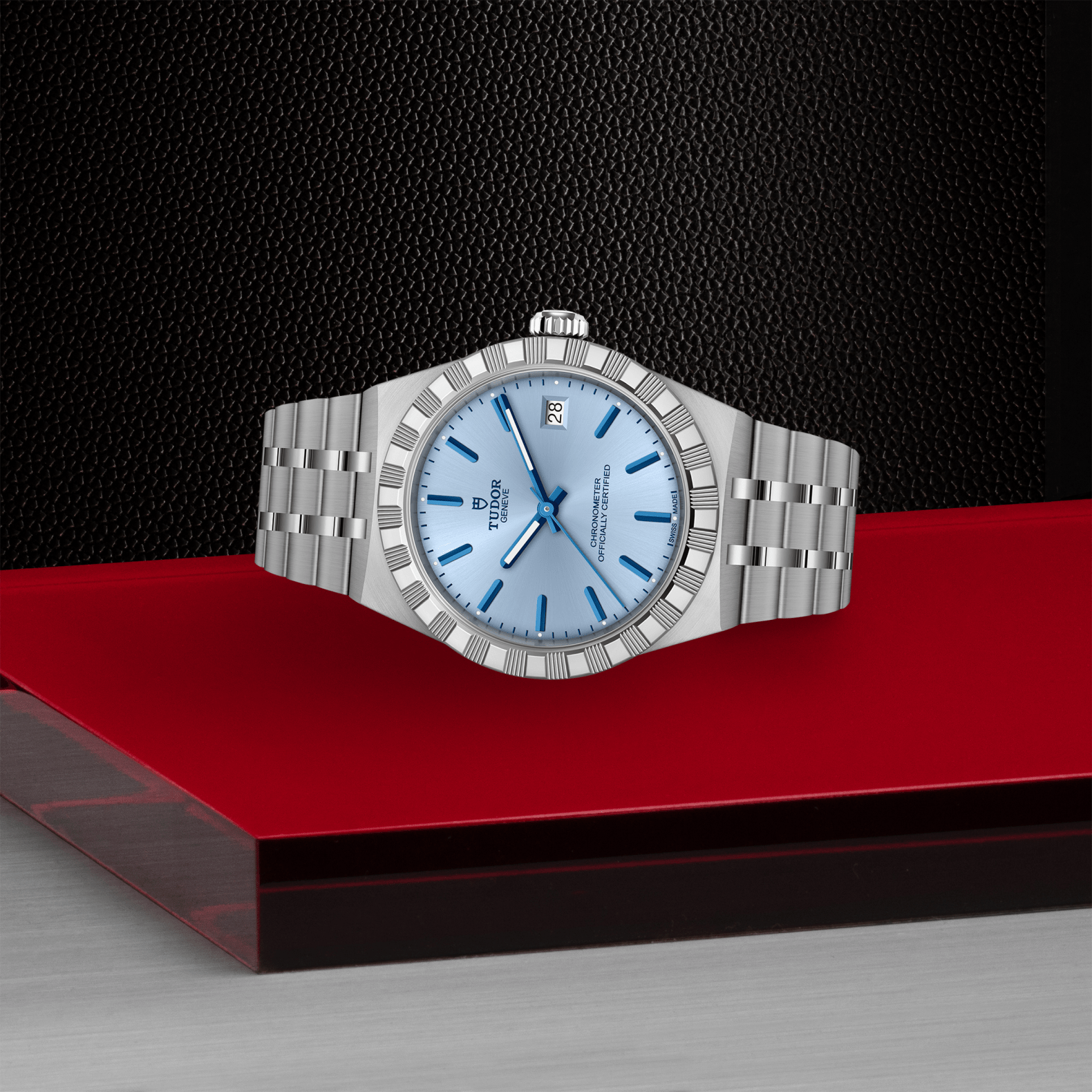 TUDOR Watch TUDOR 36mm TUDOR Royal Blue Dial, Stainless Steel Bracelet (M2836C1A0-0106)