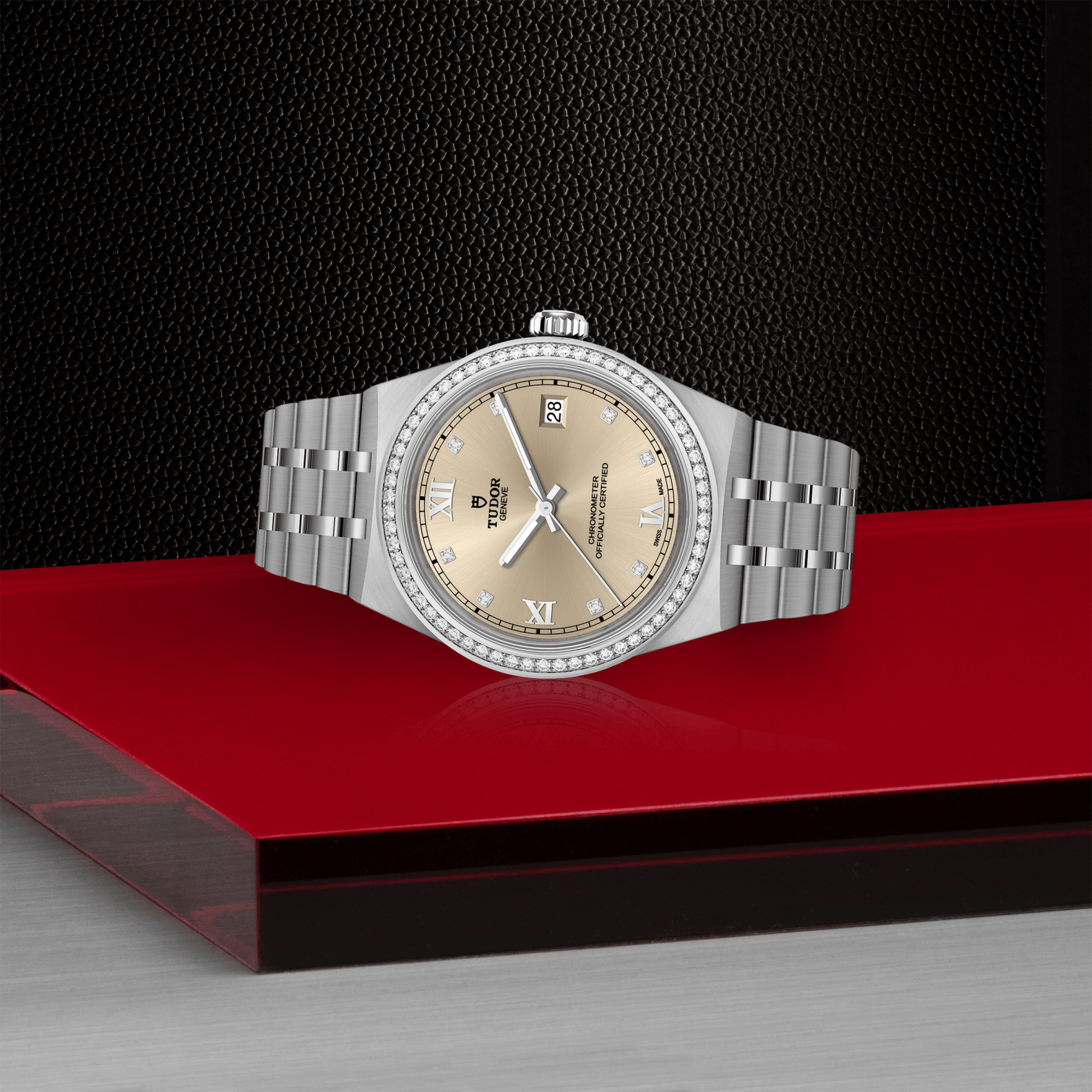 TUDOR Watch TUDOR 36mm TUDOR Royal Ivory Dial, Stainless Steel Bracelet (M2836C1S0-0001)