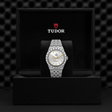 TUDOR Watch TUDOR 40mm TUDOR Royal Silver Dial, Stainless Steel Bracelet (M2840D1A0-0004)