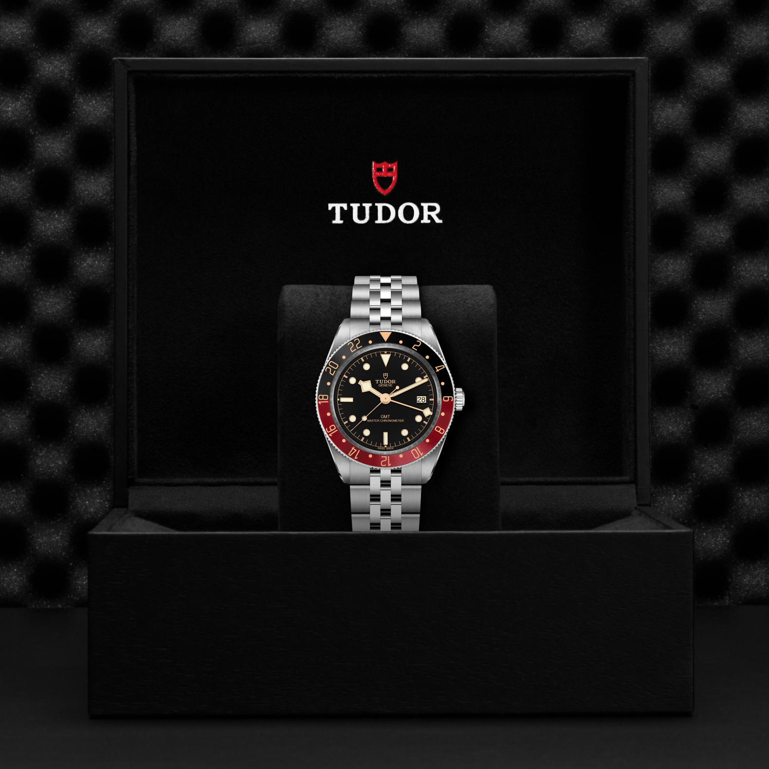 TUDOR Watch TUDOR Black Bay GMT 39mm Black Dial, Stainless Steel Bracelet (M7939G1A0NRU-0003)