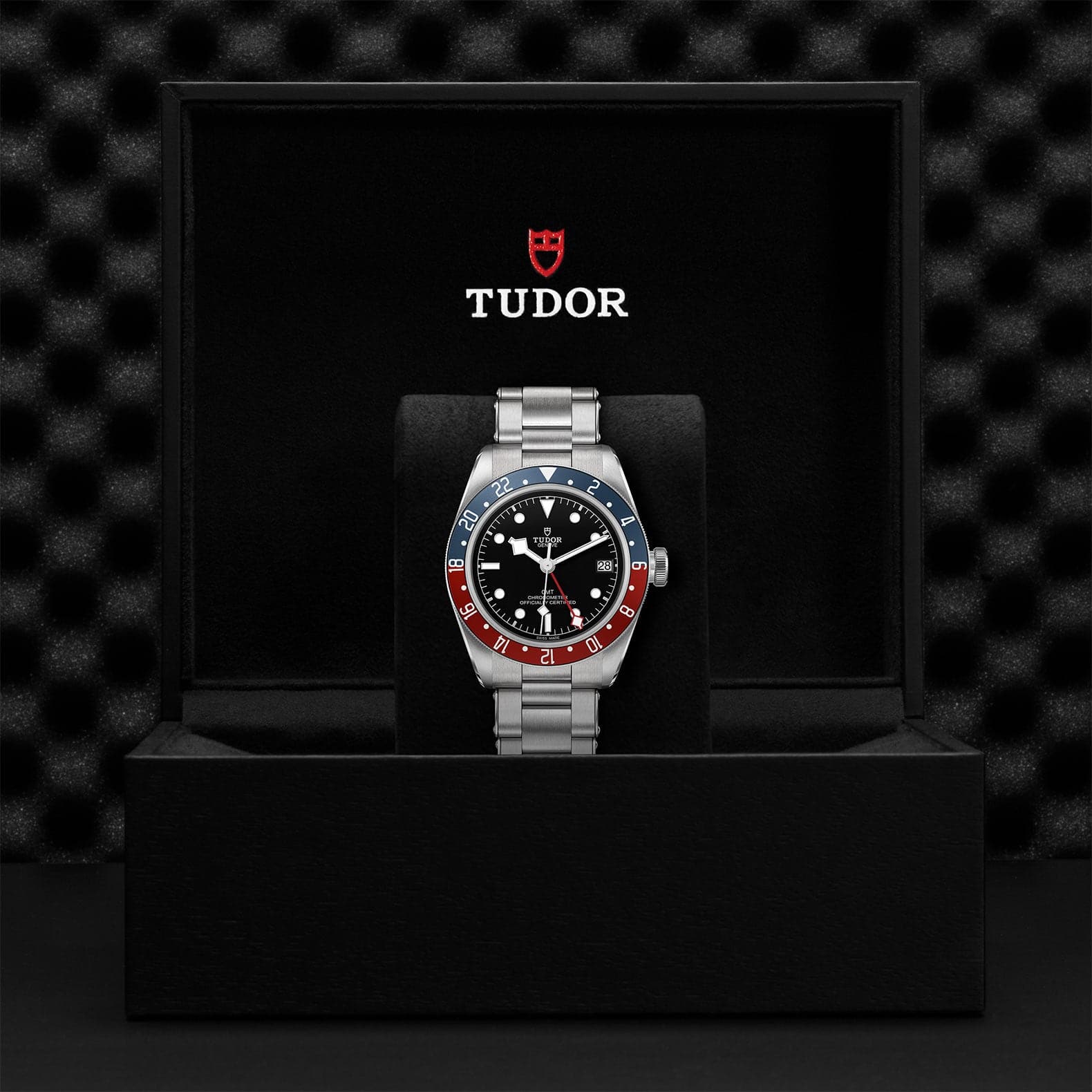 TUDOR Black Bay GMT 41mm Case, Black Dial, Steel Bracelet