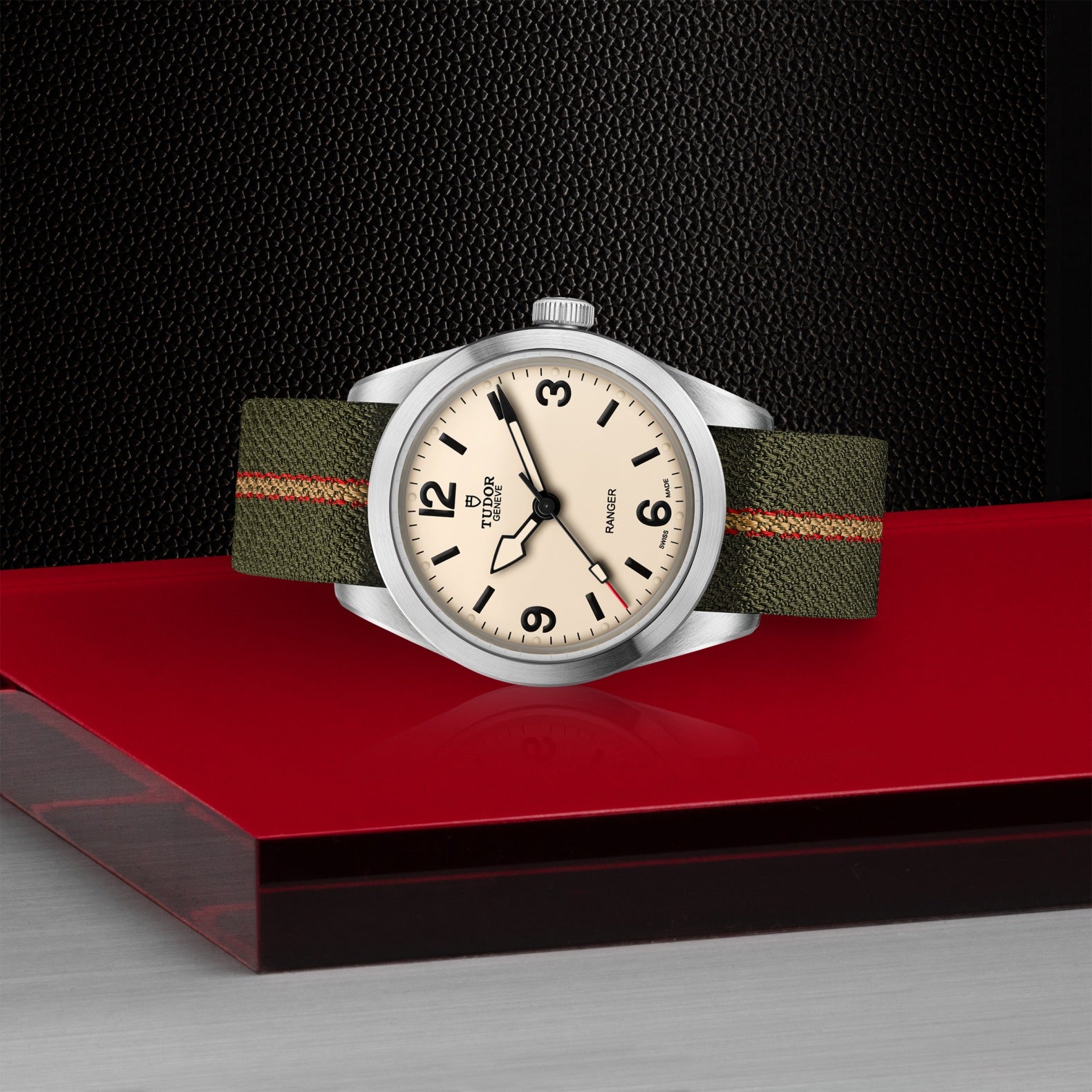 TUDOR Watch TUDOR Ranger, Beige Dial, Fabric Strap (M79950-0011)