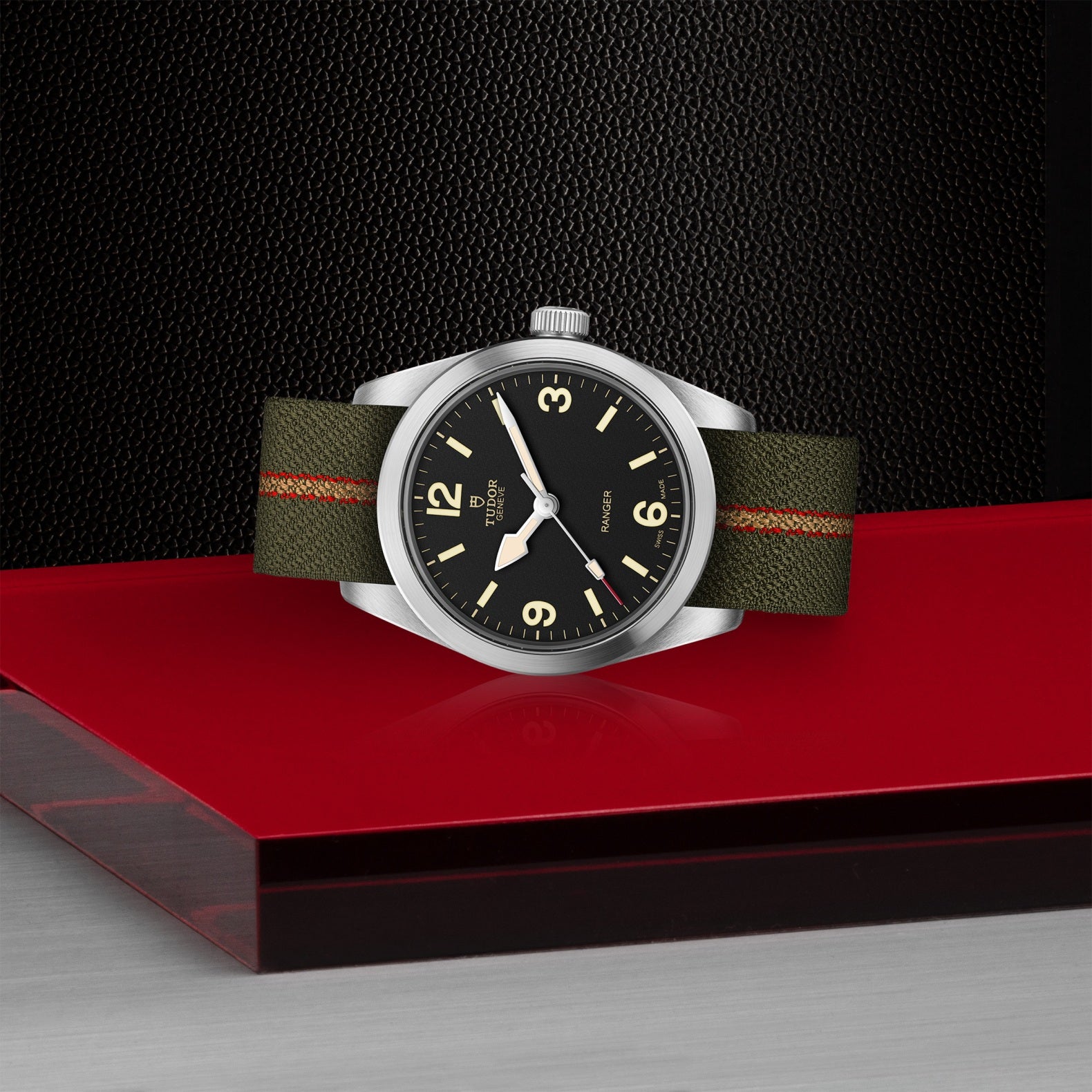 TUDOR Watch TUDOR Ranger, Black Dial, Green Fabric Strap (M79930-0003)