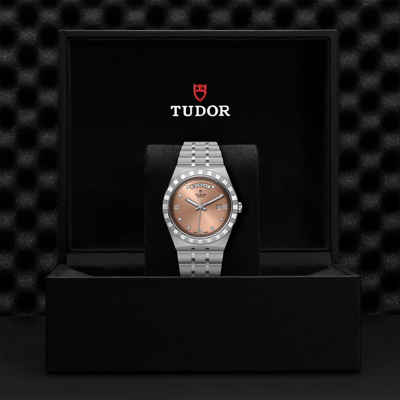 TUDOR Royal 28mm Case, Salmon Dial, Steel Bracelet (M28300-0008