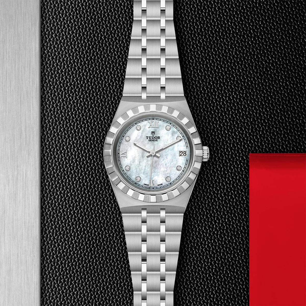 TUDOR Watch TUDOR Royal, 34mm Gem-Set White Mother-of-Pearl Dial, Stainless Steel Bracelet (M28400-0005)