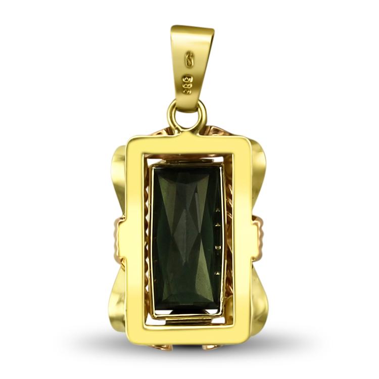 PAGE Estate Necklaces and Pendants Spinel Pendant